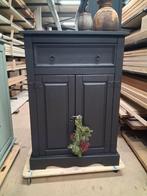 Mooie meidenkast spekkast schoenenkast, Ophalen, 50 tot 70 cm, 105 cm of meer, 100 cm of meer