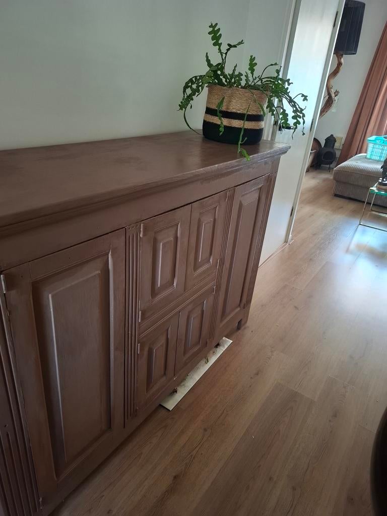 Mooie dressoir kast - bruin, Gebruikt, 150 tot 200 cm, Ophalen of Verzenden, 25 tot 50 cm