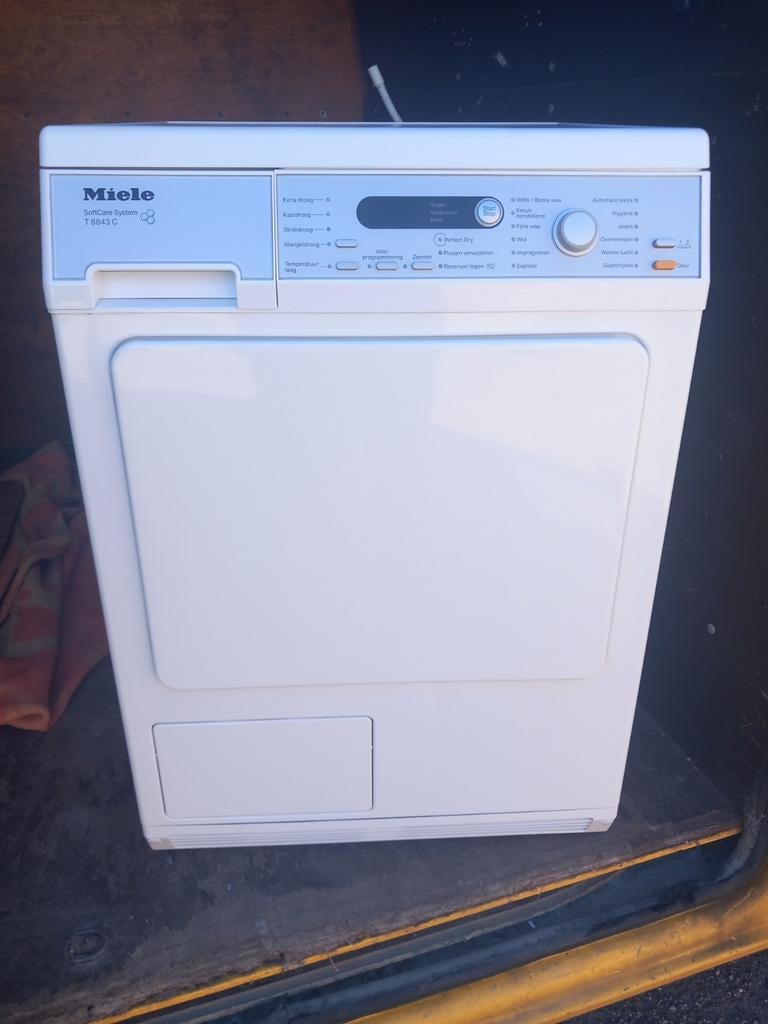Condensdroger Miele softcare, Witgoed en Apparatuur, Wasdrogers, Ophalen, 6 tot 8 kg, Refurbished, Voorlader