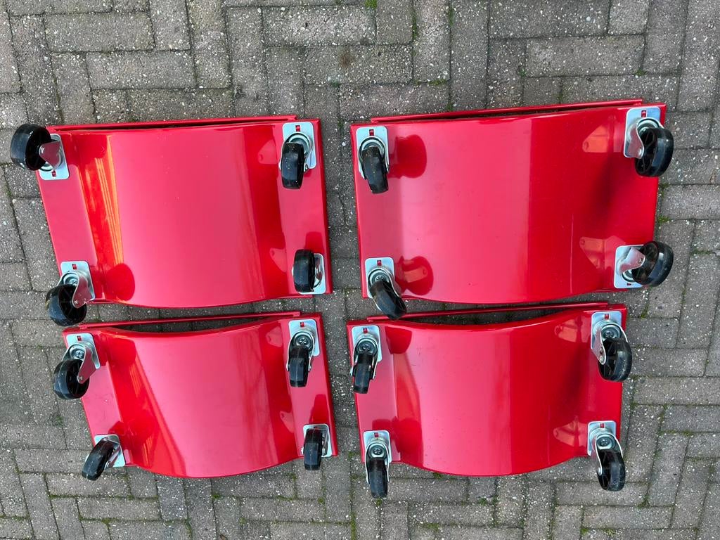 Automovers 4 stuks, Auto diversen, Ophalen, Zo goed als nieuw