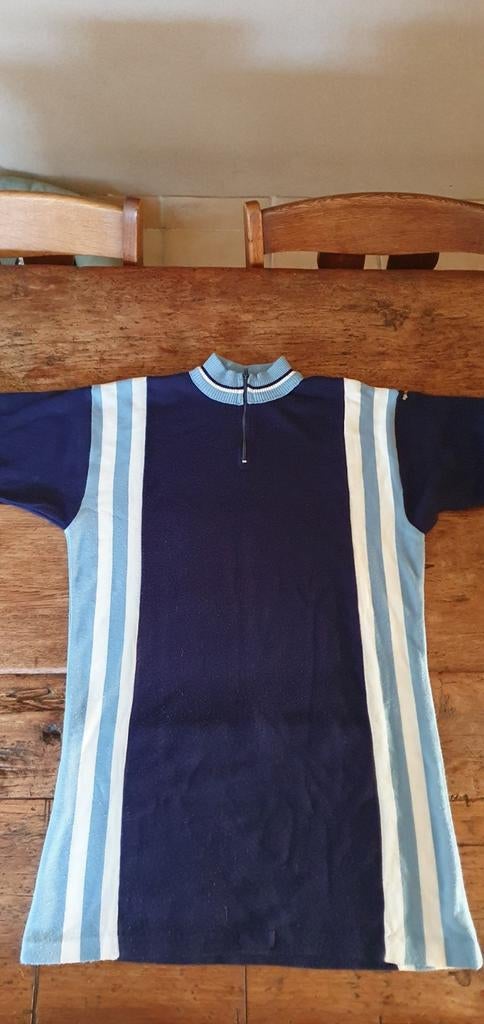 Vintage Agu sport jersey wielershirt jaren 70, Ophalen of Verzenden, Helm