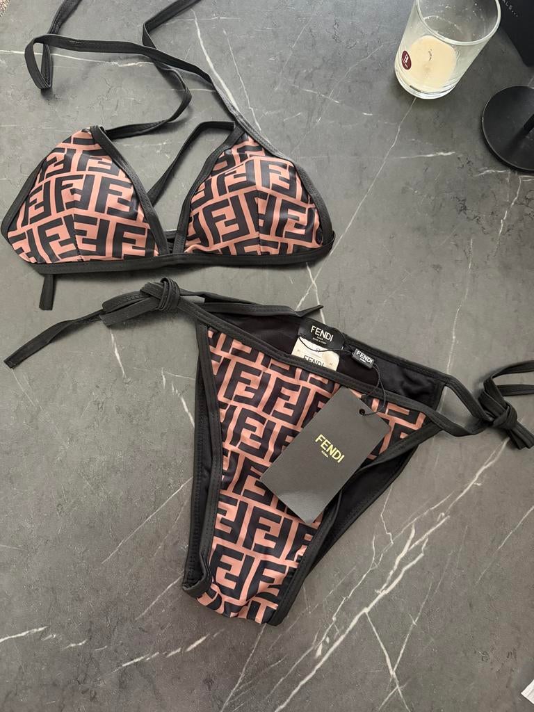 bikini met FF-logo, Kleding | Dames, Badmode en Zwemkleding, Ophalen of Verzenden, Nieuw, Zwart, Bikini