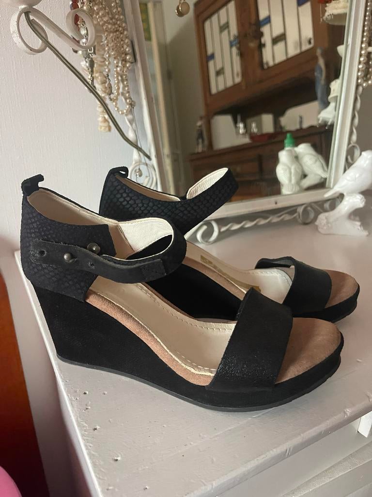 Humanoid Sandalen, Kleding | Dames, Schoenen, Zwart, Nieuw, Sandalen of Muiltjes, Ophalen of Verzenden