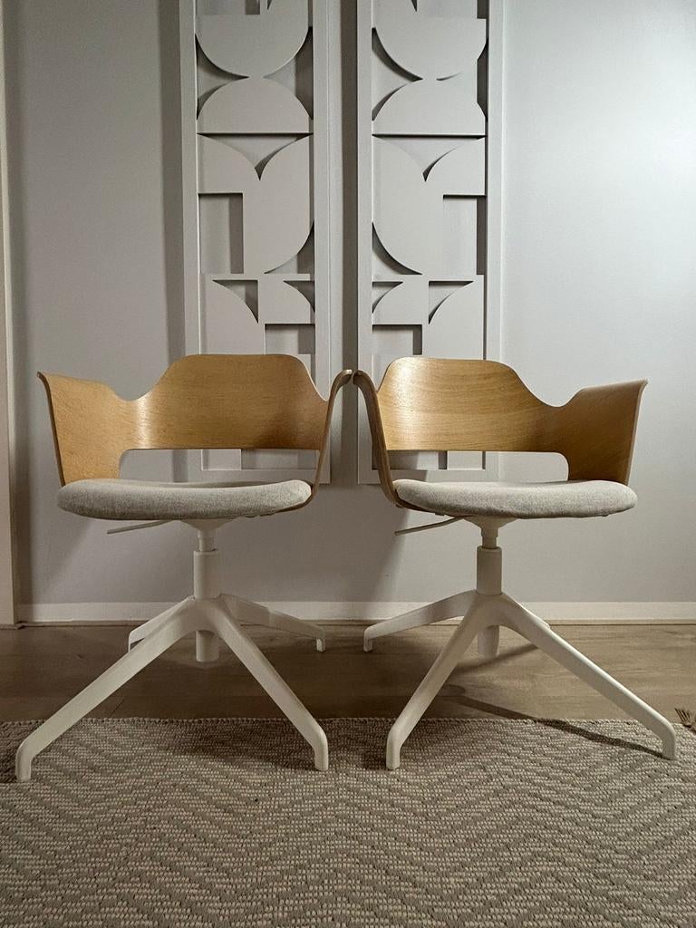 Stijlvolle (bureau) stoelen - Hout en stof -  Nieuwpr 229 ps, Huis en Inrichting, Ophalen, Overige kleuren, Modern, Scandinavisch