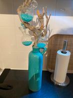 Decoratieve vaas met takken en glazen bollen, Ophalen of Verzenden