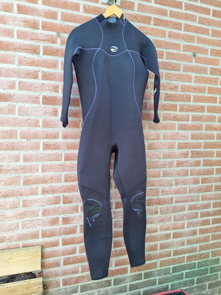 Dames duikpak Bare Nixie maat 12 5mm, Watersport en Boten, Wetsuit, Bare, Ophalen of Verzenden, Zo goed als nieuw