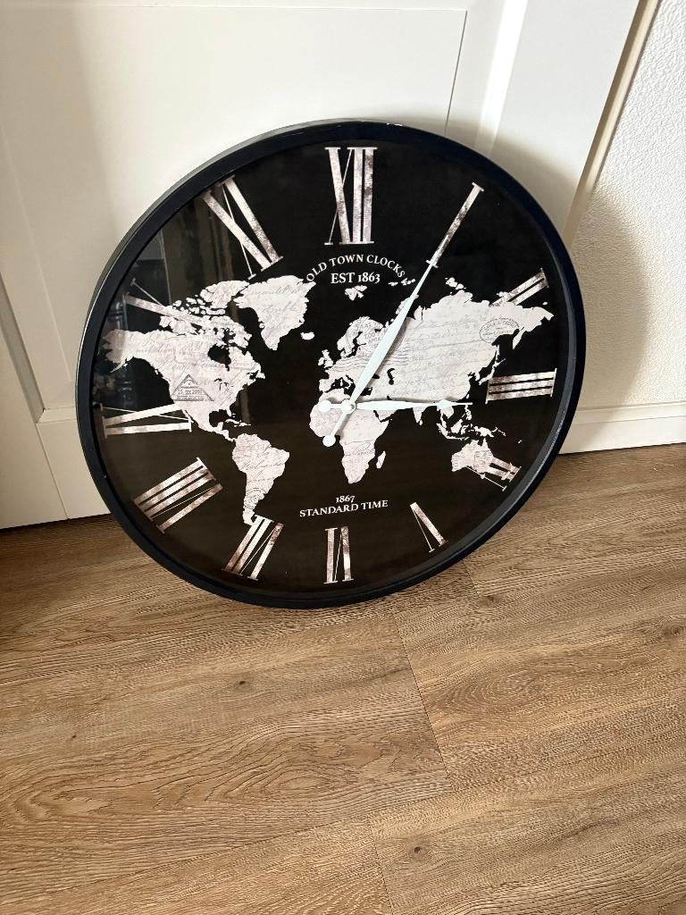 Grote mooie Klok, Ophalen of Verzenden, Zo goed als nieuw, Wandklok