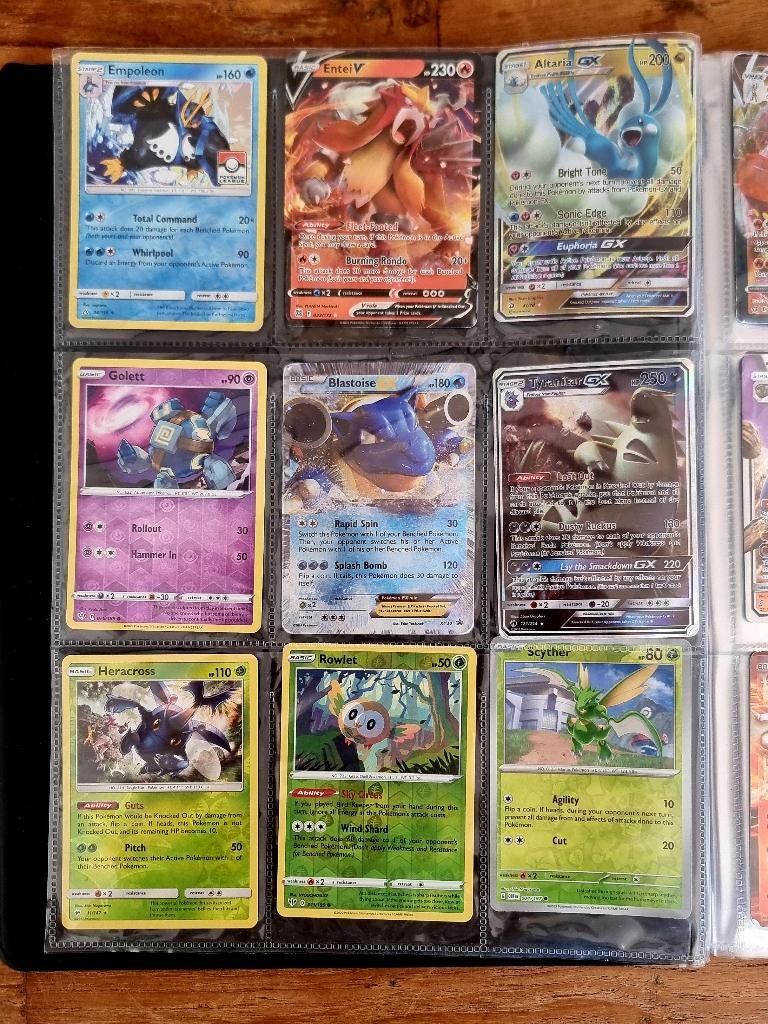 Pokémon kaarten GX / V / Tag Team – mooie set + map, Ophalen of Verzenden, Zo goed als nieuw, Meerdere kaarten