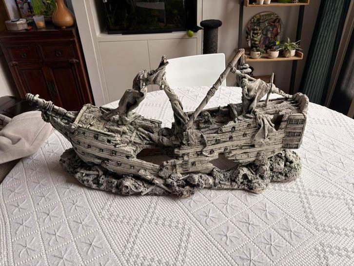 Groot aquarium ornament – gezonken schip (75 cm), Dieren en Toebehoren, Vissen | Aquaria en Toebehoren, Zo goed als nieuw, Ophalen of Verzenden