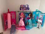 Complete barbieset: kledigkast, auto, 20 barbies en meer!, Kinderen en Baby's, Speelgoed | Poppen, Ophalen of Verzenden, Gebruikt