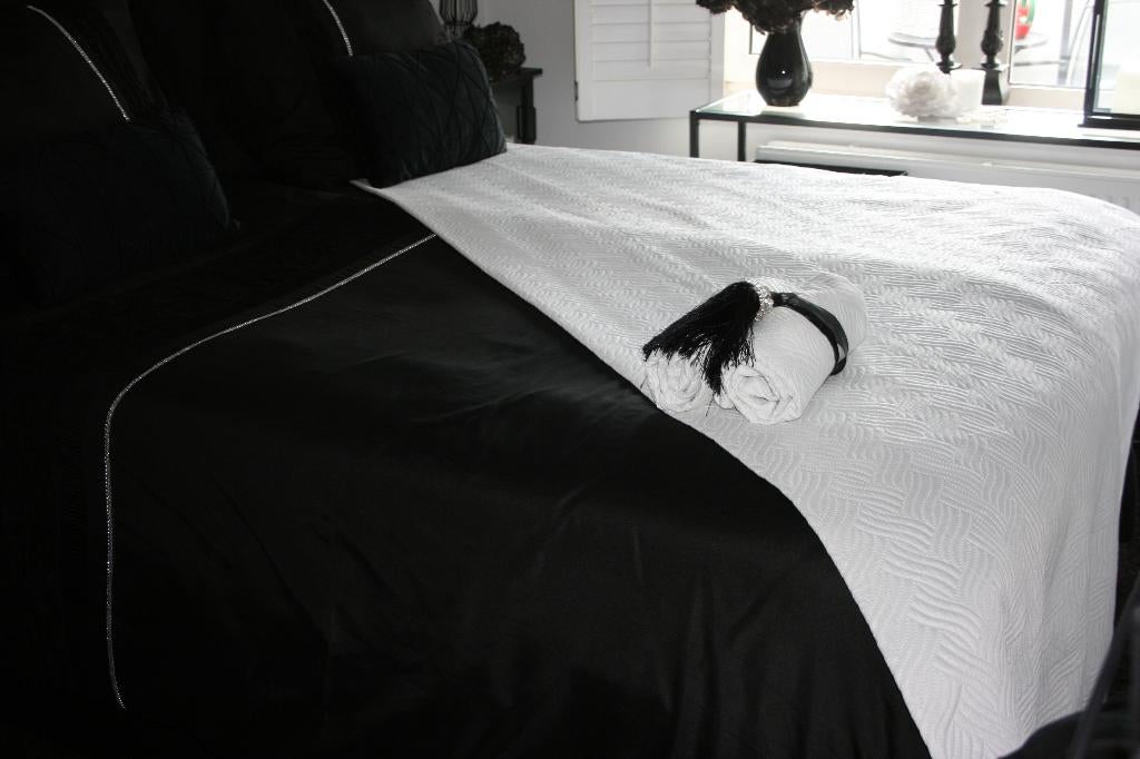 Witte woondeken, plaid, Grand Foulard, 2 grote slopen....., Verzenden, Zo goed als nieuw