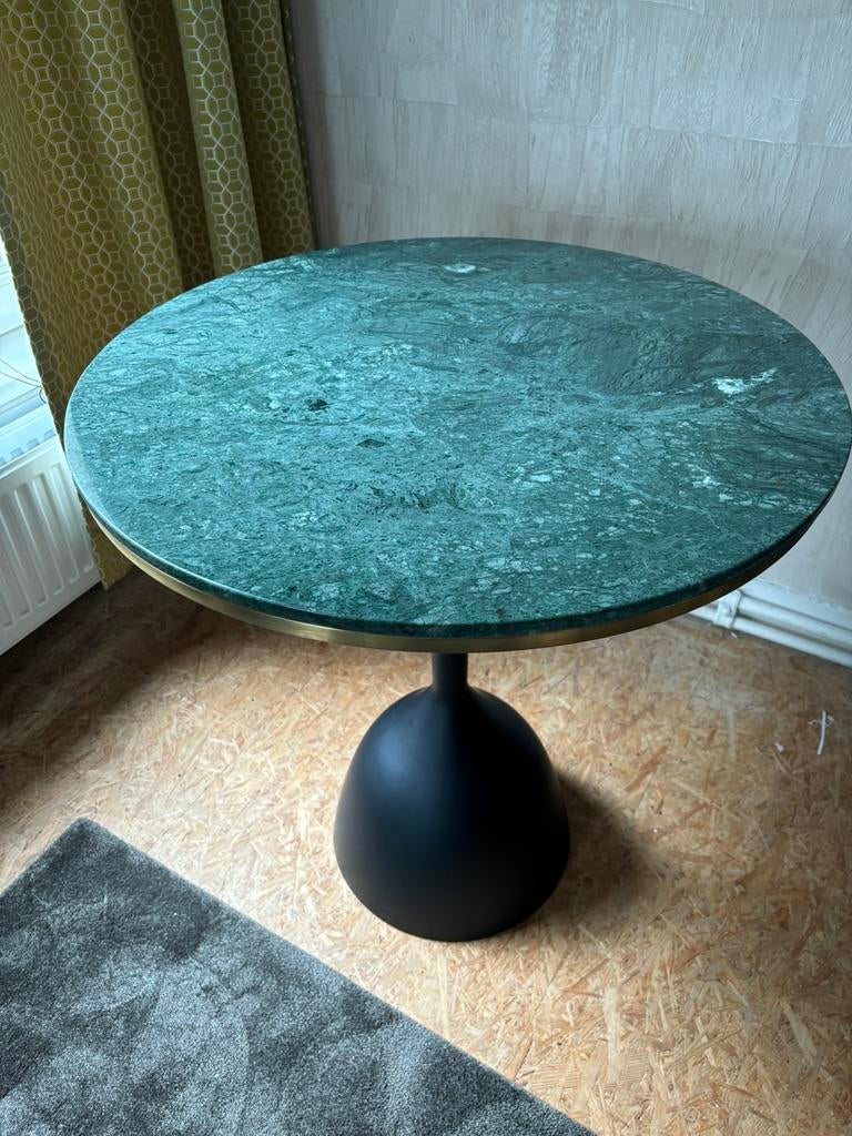 Bistro tafel, showroom model, Huis en Inrichting, Ophalen, Overige materialen, Rond, 200 cm of meer