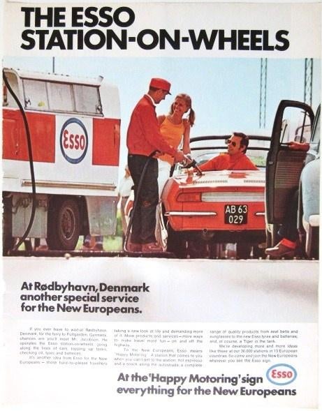 39 vintage advertenties reclames Esso 1929-81 Olie Motor, Verzamelen, Ophalen of Verzenden, Gebruikt, Reclamebord