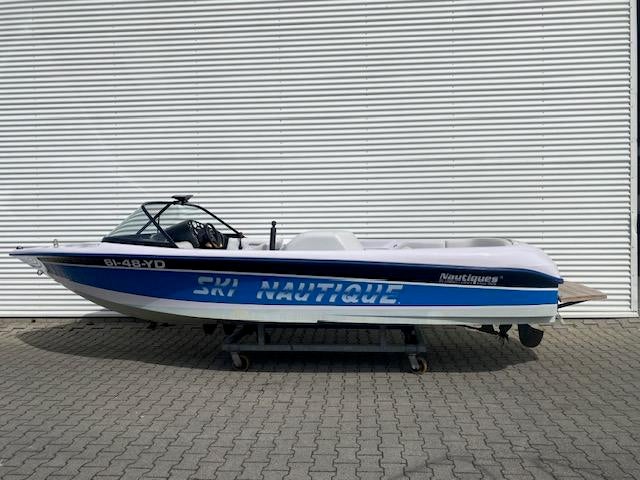 Correct Craft Ski Nautique 196 (bj 1998), Gebruikt, 6 meter of meer, 200 pk of meer, Polyester