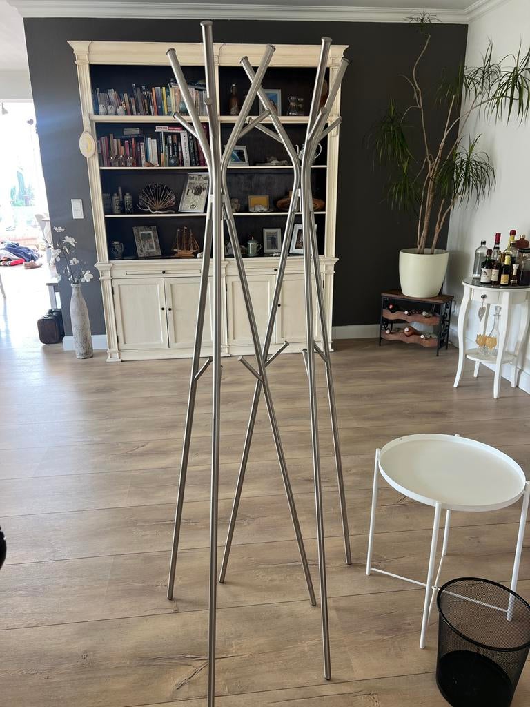 Staande kapstok metaal vrijstaand Standing coat rack metal, Ophalen, Zo goed als nieuw, Metaal, Staande kapstok