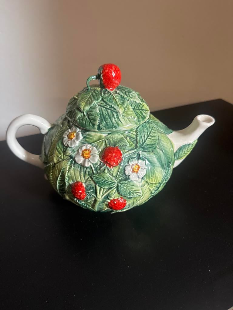 Vintage Aardbeien Theepot - Made in Italy, Ophalen of Verzenden