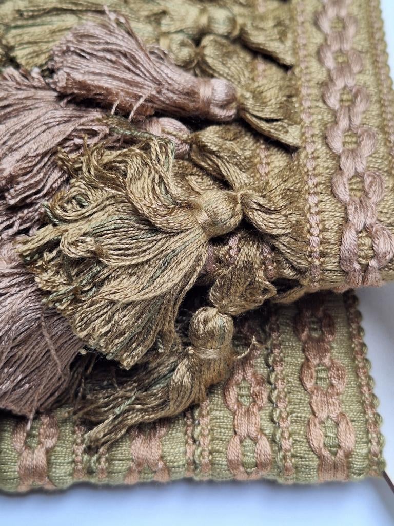 2 haspels vintage kwastenband en sierband, Hobby en Vrije tijd, Naaien en Fournituren, Ophalen of Verzenden, Nieuw, Lint, Band of Elastiek