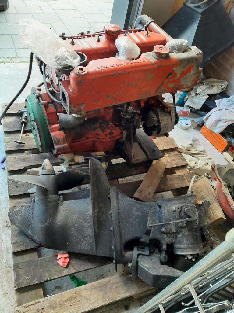 Volvo Penta MD21A scheepsmotor met staartstuk, Watersport en Boten, Buiten- en Binnenboordmotoren, Ophalen, Gebruikt, Binnenboordmotor