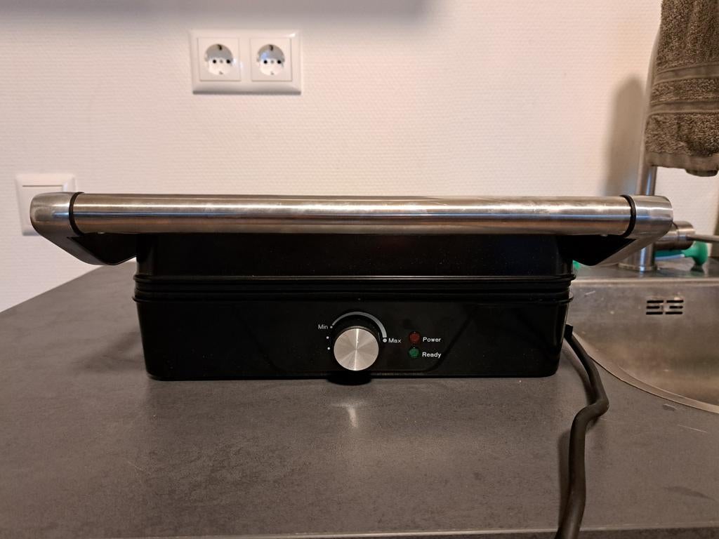 Tomado contactgrill TGC4001S, Ophalen, Zo goed als nieuw