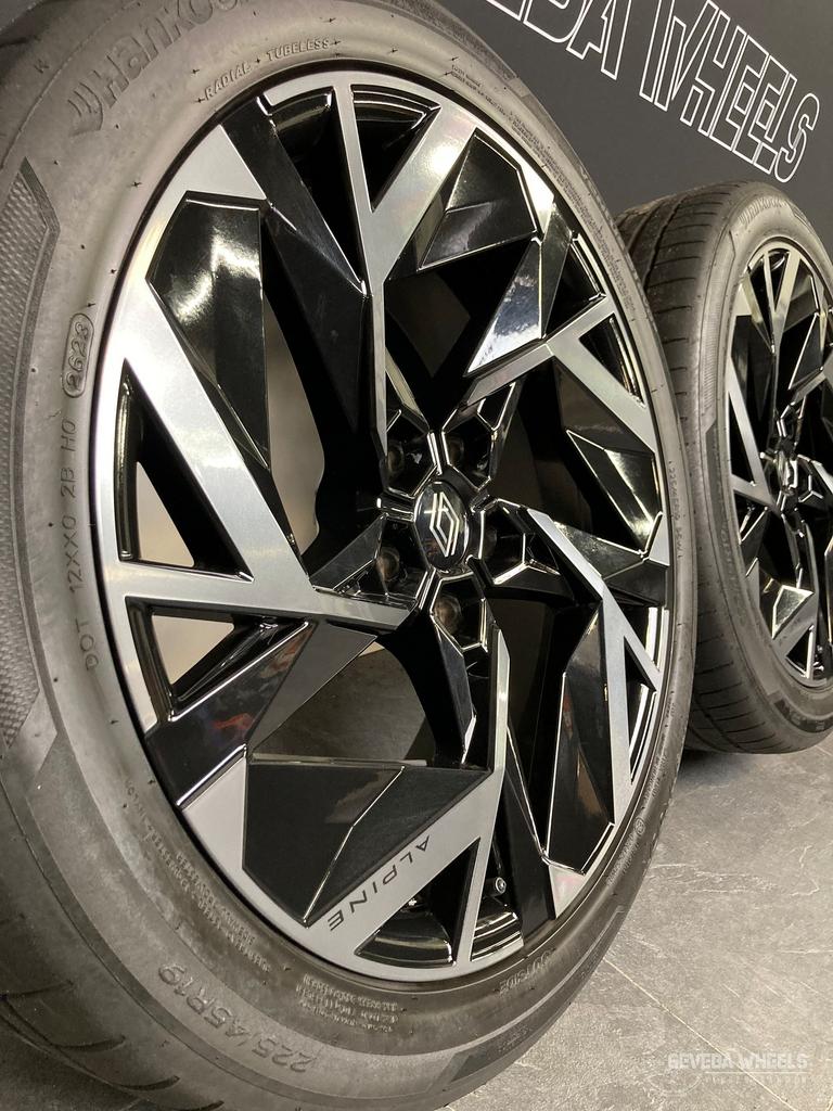 19” originele Renault Arkana Captur 2 ‘Alpine’ velgen banden, 19 inch, Gebruikt, -, -