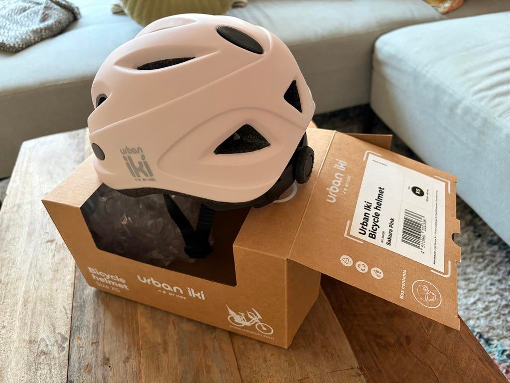 Urban Iki Fietshelm Baby Sakura Roze - Maat XS (44-48 cm), Fietsen en Brommers, Fietsaccessoires | Fietshelmen, Nieuw, Jongen of Meisje