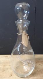 142 h vintage glazen gegraveerde karaf gegraveerd fles, Ophalen of Verzenden