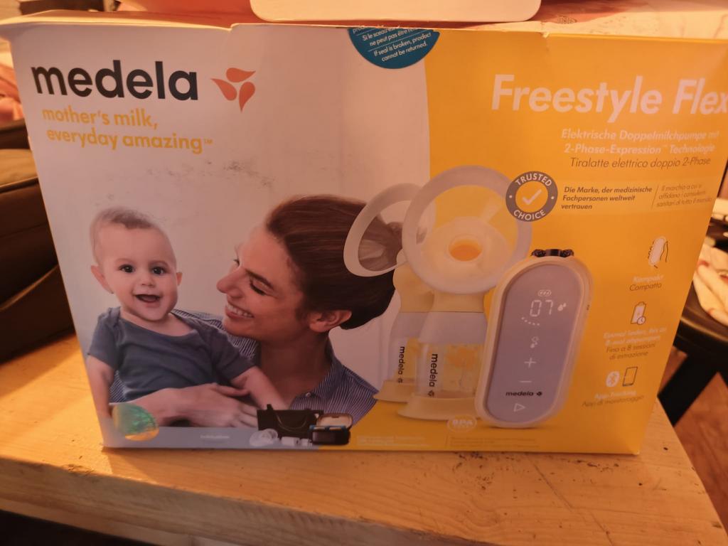 Medela Freestyle Flex Dubbele Elektrische Borstkolf, Kinderen en Baby's, Babyvoeding en Toebehoren, Ophalen of Verzenden, Zo goed als nieuw