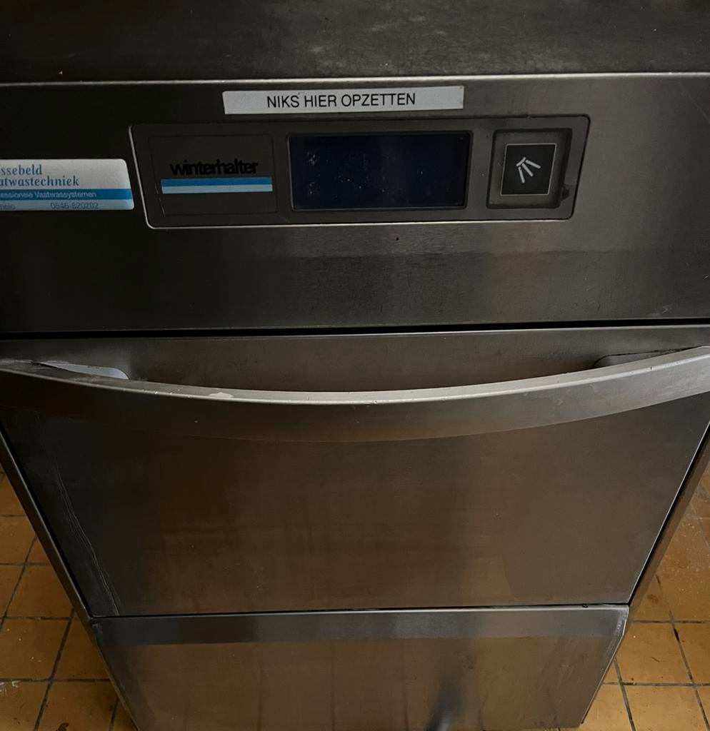 Winterhalter UC-M ENERGY Glazenspoelmachine, Ophalen, Zo goed als nieuw, 60 cm of meer