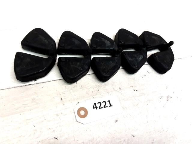 GSX650F 2008 - 2009 Suzuki Rubber D1-46866