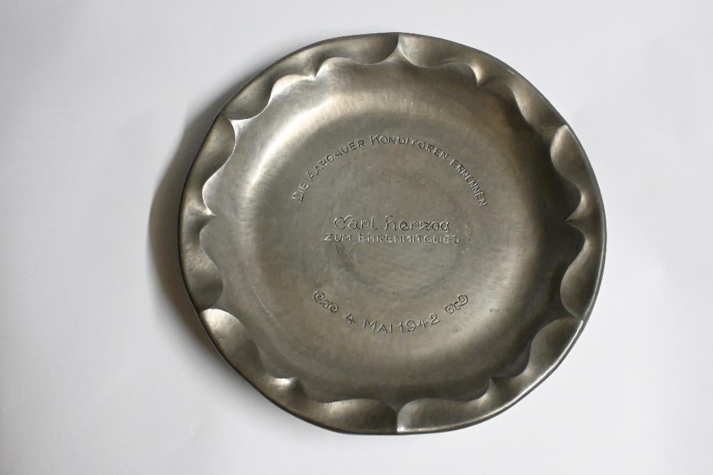 1942 groot tinnen wandbord jugendstil wo2 duitsland, Antiek en Kunst, Antiek | Tin, Ophalen of Verzenden