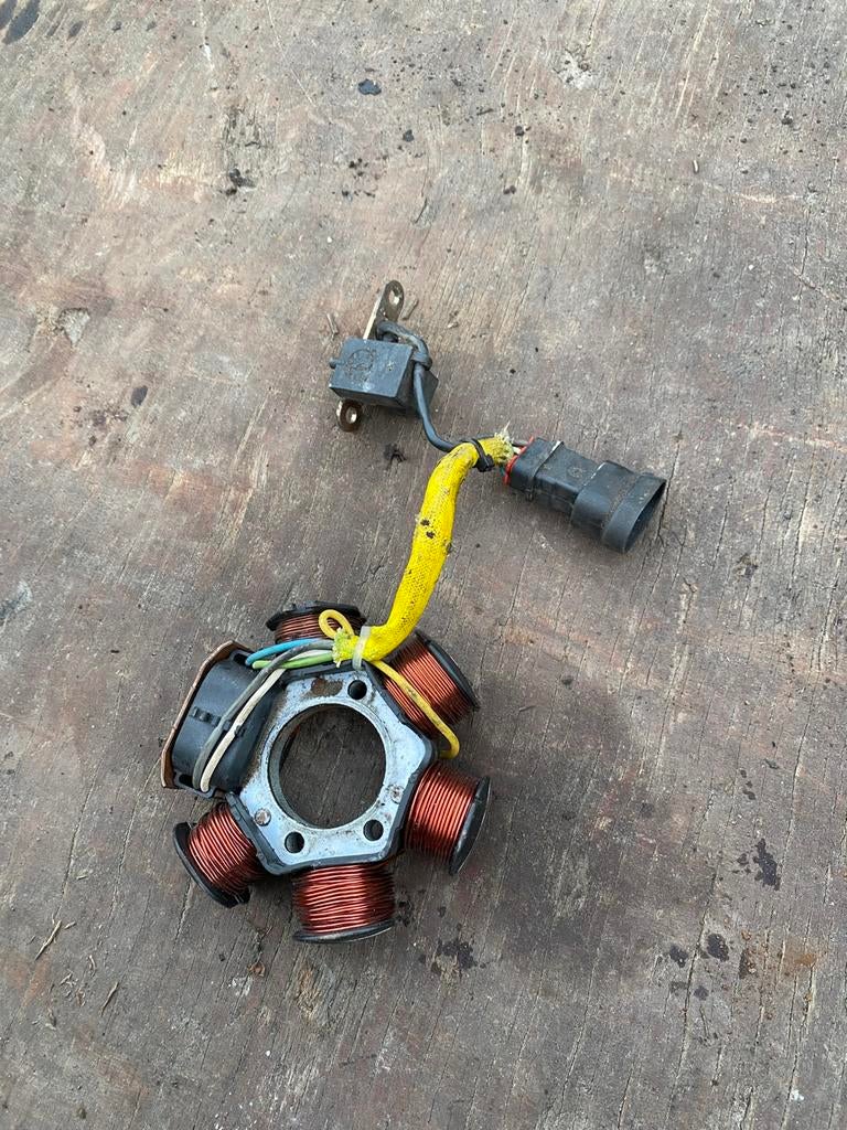 Piaggio 4t  ontsteking stator, Ophalen of Verzenden