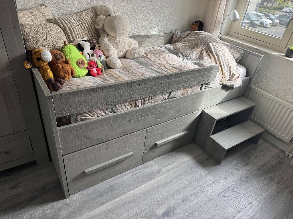 Complete kinderkamer van Coming Kids, Ophalen, Zo goed als nieuw, Jongetje of Meisje