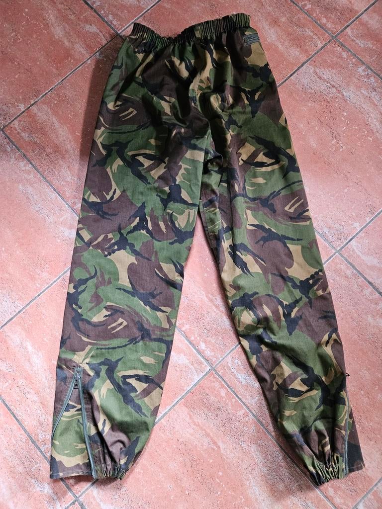 Camouflage regenbroek  bilaminaat, Ophalen of Verzenden, Zo goed als nieuw, Groen