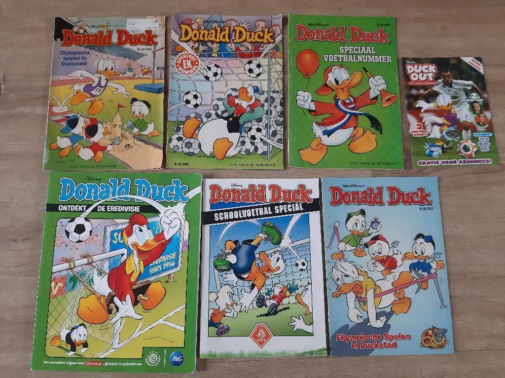 Donald Duck Voetbal/ Olympische spelen pakket, Boeken, Stripboeken, Meerdere stripboeken, Ophalen of Verzenden, Gelezen