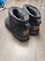 Ugg boats maat 38, Kinderen en Baby's, Babykleding | Schoentjes en Sokjes, Ophalen of Verzenden, Zo goed als nieuw, Jongetje of Meisje