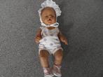 Pop met kleertjes enz. Foto 10 scheurtje in nek., Ophalen of Verzenden, Gebruikt, Barbie