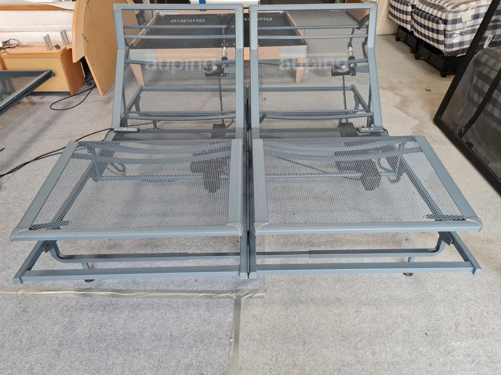WX VOL ELEKTRISCHE AUPING BODEMS 2X 90-200  (2 3 MOTOREN), Gebruikt, Eenpersoons, ., Akbedden