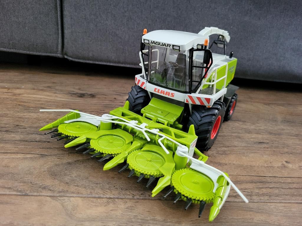 Claas Jaguar 900 speedstar 1:32, Ophalen of Verzenden, Zo goed als nieuw, Tractor of Landbouw, Overige merken