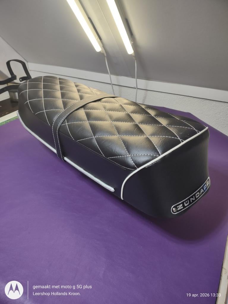 Zündapp buddyseat 517  ruit patroon, Ophalen of Verzenden, Nieuw, Zadel