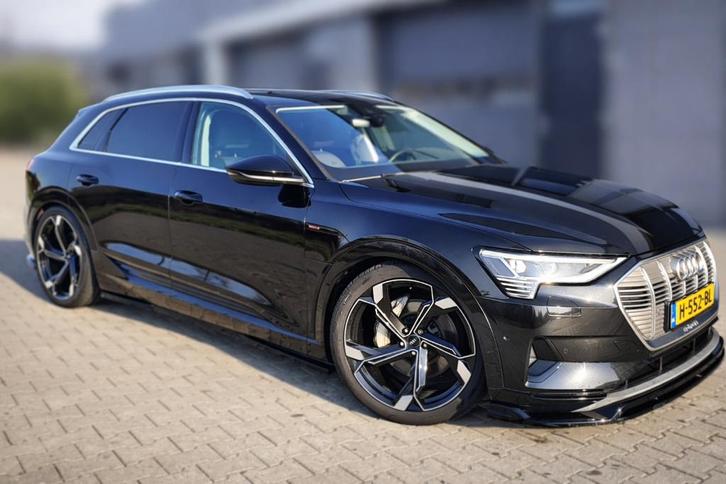 Dikke Audi E-tron Quattro, Auto's, Audi, Particulier, e-tron, 4x4, ABS, Airconditioning, Alarm, Bluetooth, Boordcomputer, Centrale vergrendeling
