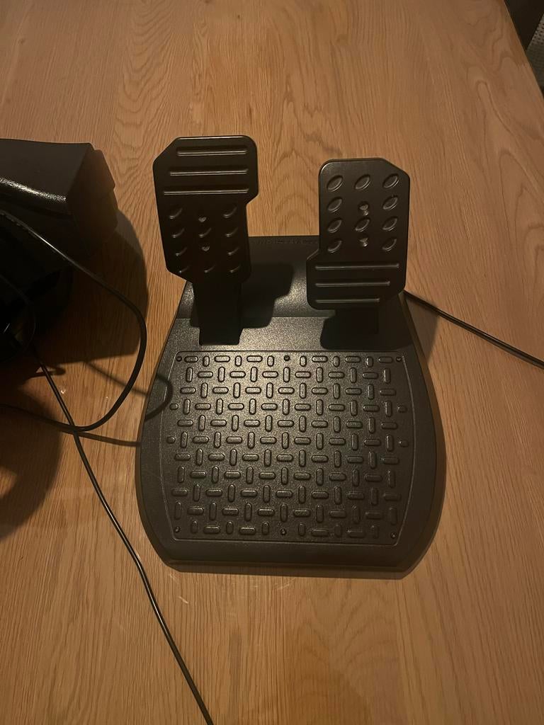 Thrustmaster Ferrari 458 Spider Racing Wheel + Pedalen, Ophalen, Zo goed als nieuw, Stuur of Pedalen, PlayStation 4