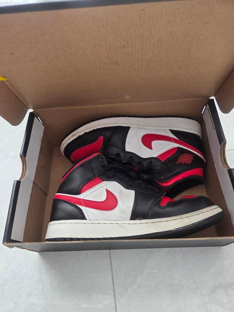 Nike Jordan sneakers maat 37,5, Nike Air Jordan, Ophalen of Verzenden, Sneakers of Gympen, Gedragen