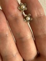 S244/ prachtige Zilveren Parel Bloem oorknopjes, Gebruikt, Verzenden, X, Zilver