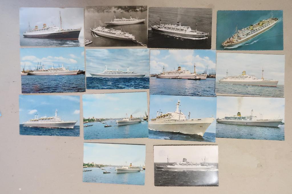 Vijftien ansichtkaarten schepen Holland Amerika Lijn, Ophalen of Verzenden, 1960 tot 1980, Zuid-Holland