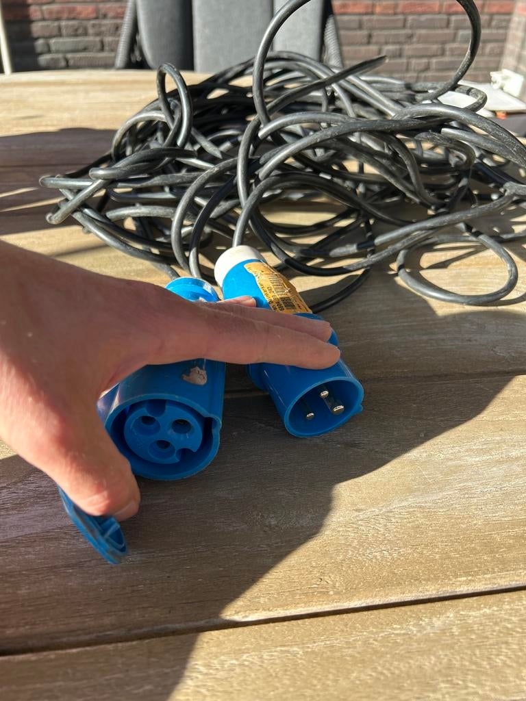 CEE verlengkabel 20 meter - Goede staat, Doe-het-zelf en Verbouw, Elektra en Kabels, Gebruikt, Kabel of Snoer, Ophalen
