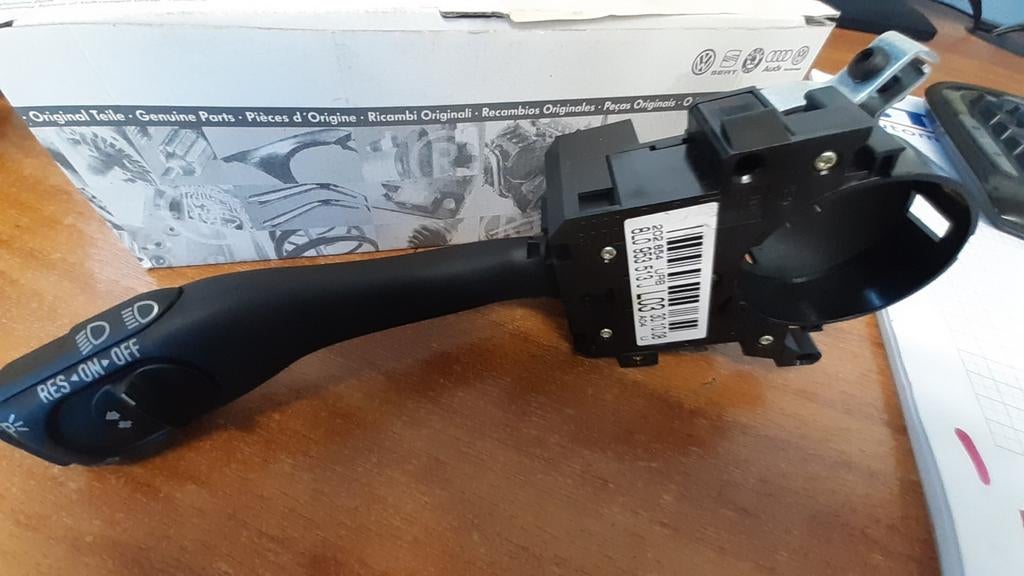 Colomscakelaar cruise control VAG, Auto diversen, Ophalen, T.Smit Outlet Store, Info@tommysmit.nl, 7008AR