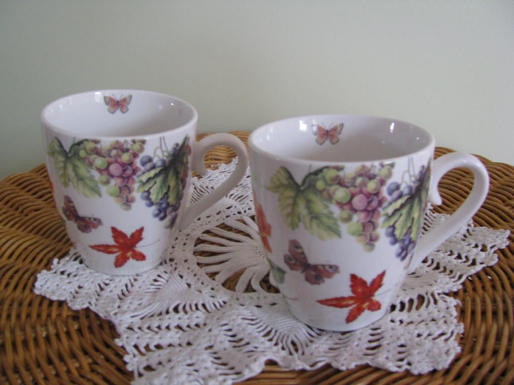 Janneke Brinkman * 2 x mok # beker met oor * Herfst, Overige typen, Ophalen of Verzenden, Zo goed als nieuw, Overige stijlen