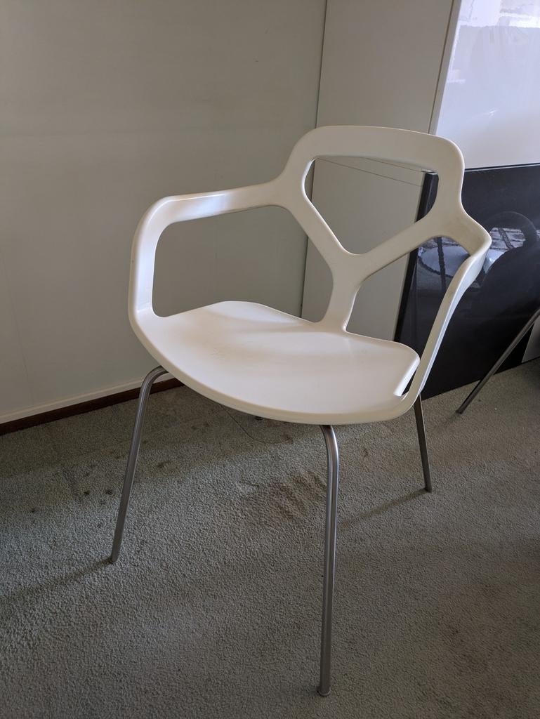 Design stoel Desalto 4x, Huis en Inrichting, Stoelen, Ophalen, Gebruikt, Wit, Vier