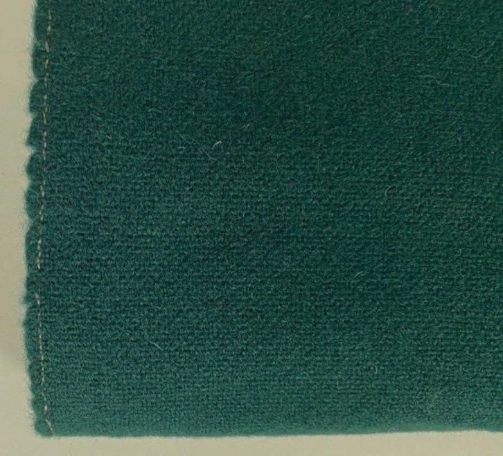 Kvadrat Tonus 4 619; petrolgroen; 2x restant meubelstof, Hobby en Vrije tijd, Stoffen en Lappen, Nieuw, Wol, 120 cm of meer, 30 tot 200 cm