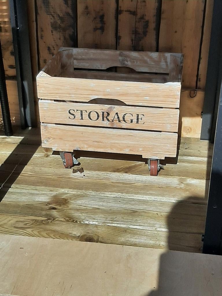 Houten kist op wielen, Ophalen of Verzenden